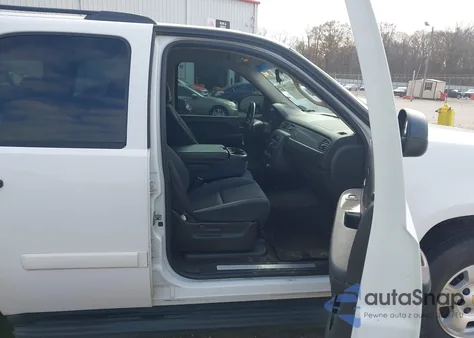 2009 Chevrolet Tahoe Ls z USA, uszkodzony, nr VIN 1GNFC13029R149156